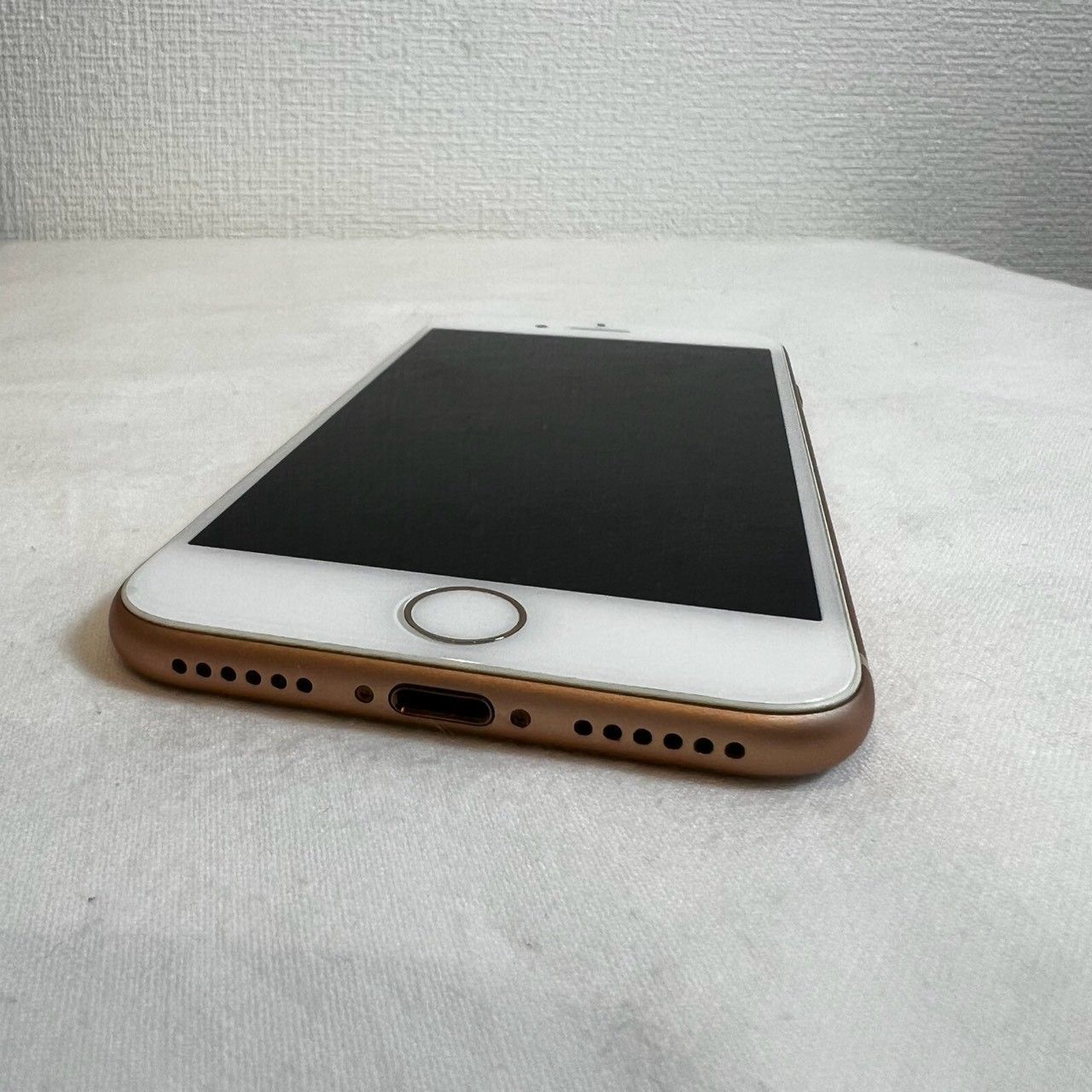 iPhone 8 64GB ゴールド SIMフリー バッテリー90% - メルカリ