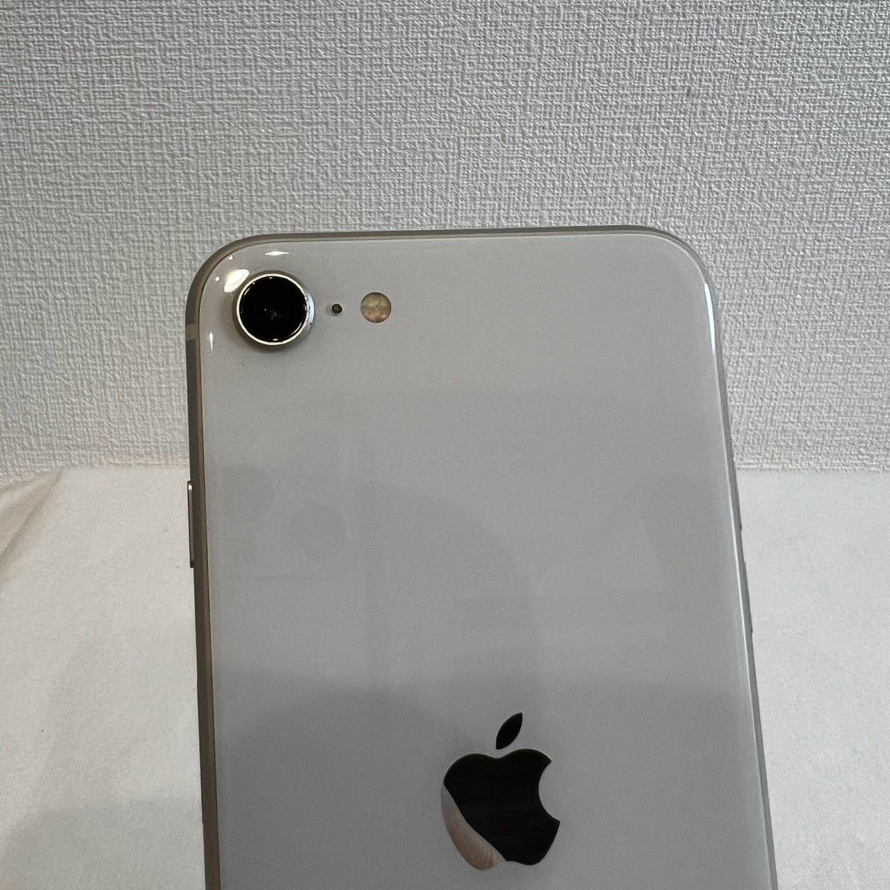 Apple iPhone SE 第3世代 64GB スターライト SIMフリー バッテリー87