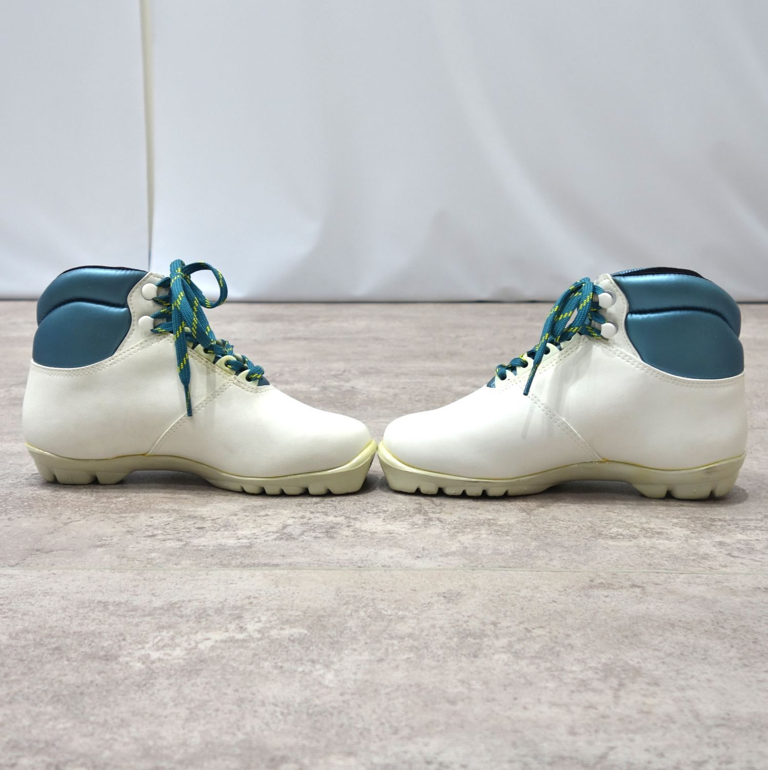 美品 カルフ KARHU ブーツ クロスカントリー スキー ツーリング