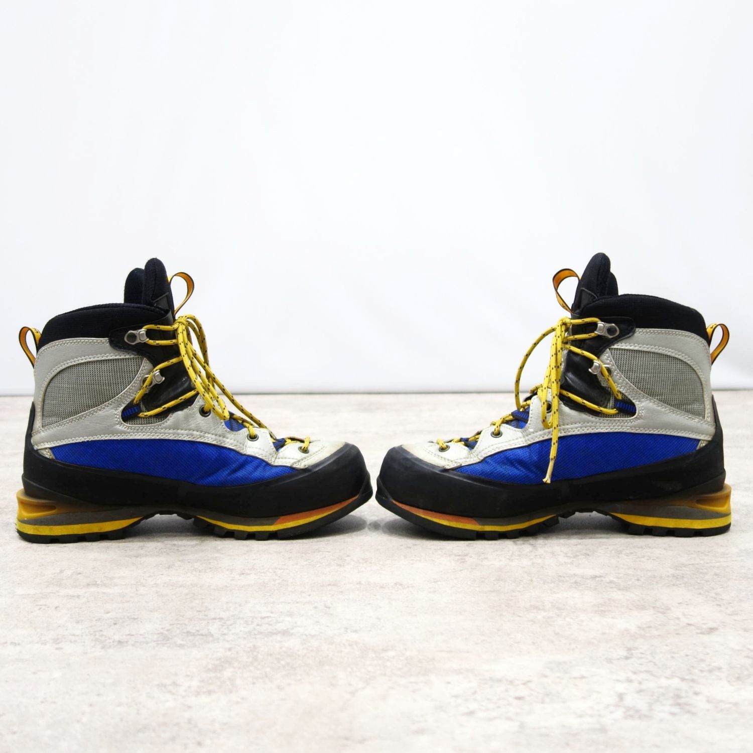 美品 ガルモント GARMONT 登山靴 ブーツ エルモ GORE-TEX ゴア - メルカリ
