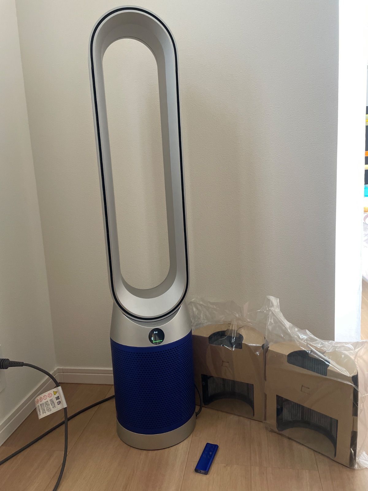 【美品】Dyson ダイソン 「Dyson Purifier Cool」（型番：TP07） 空気清浄機能付き扇風機　羽なし安全　未開封フィルター付　2021年製　ブルーシルバー