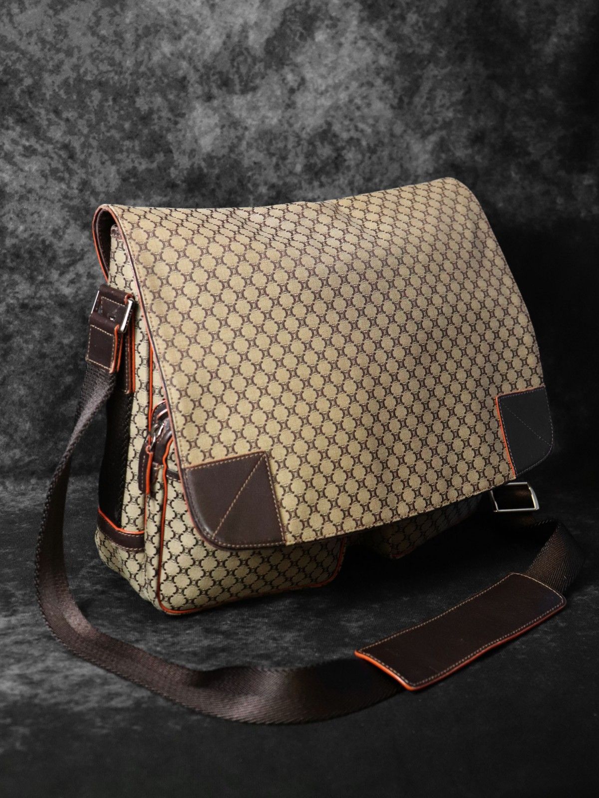 CELINE セリーヌ マカダム メッセンジャーバッグ ショルダーバッグ A4 キャンバス ブラウン