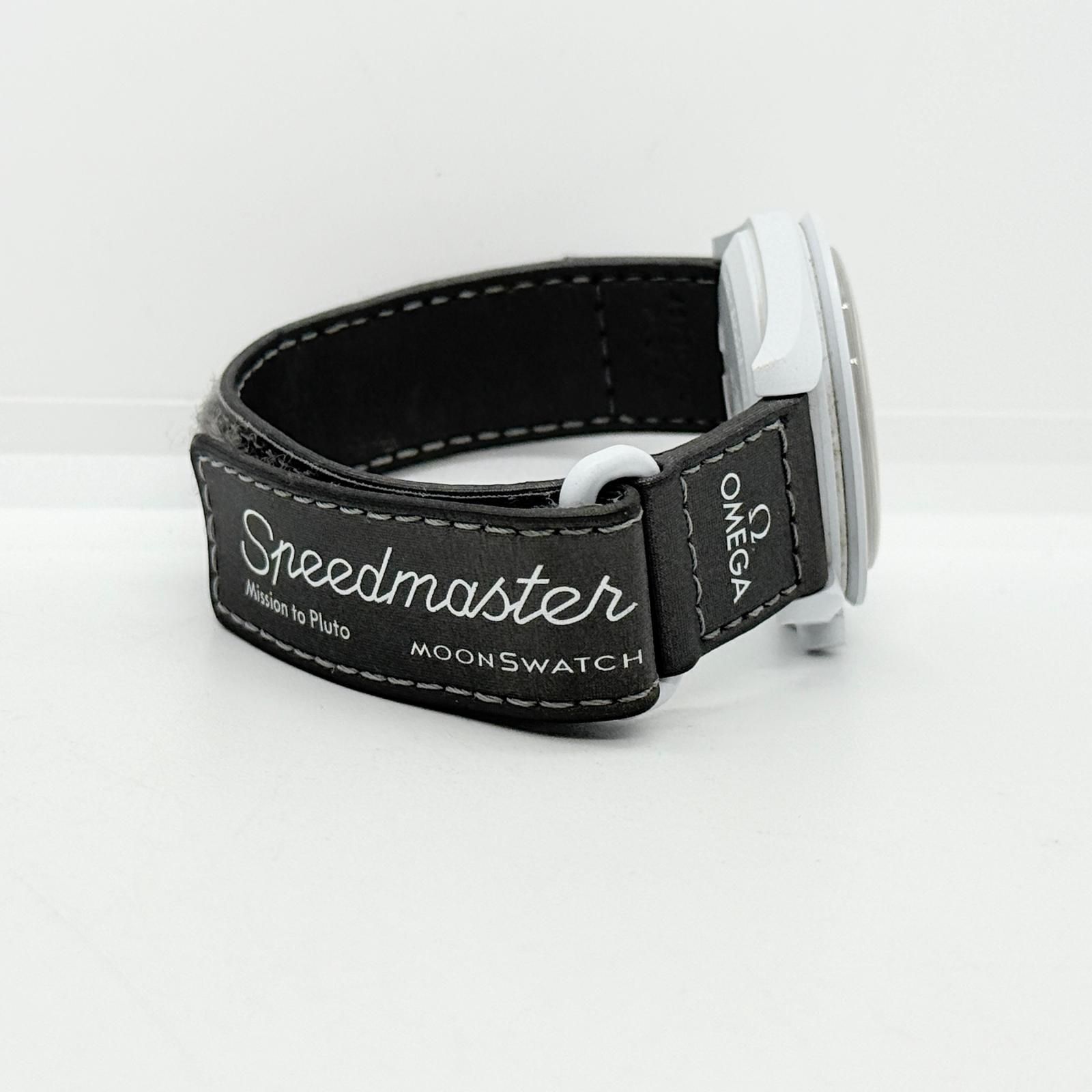 OMEGA オメガ ×スウォッチ ミッション トゥ プルート SO33M101