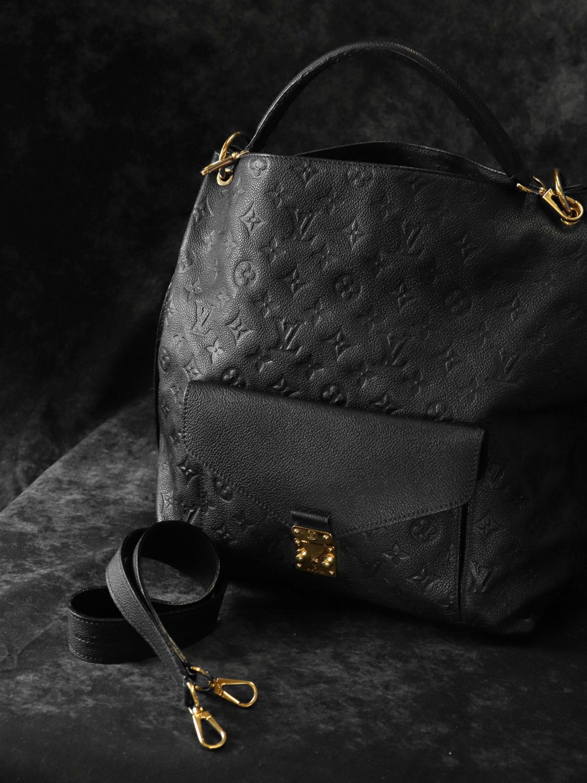 LOUIS VUITTON ルイ・ヴィトン M40808 アンプラントメティス ハンドバッグ ブラック モノグラムアンプラント