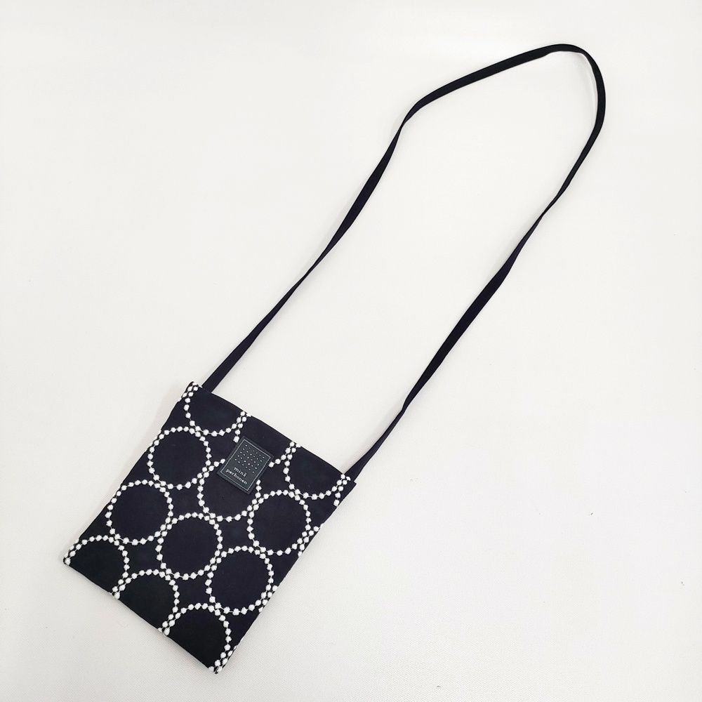 mina perhonen tambourine ポケットバッグ aes9387 ショルダーバッグ ポシェット 26SS ネイビー ホワイト レディース ミナペルホネン【中古】6-0710G♪