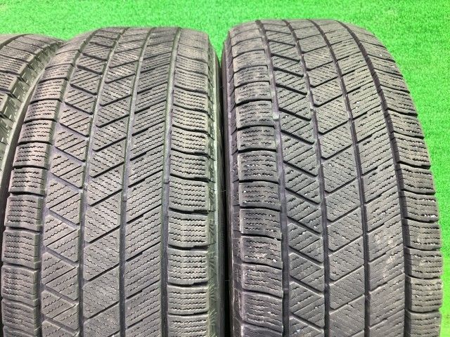 送料無料】BRIDGESTONE スタッドレス ブリヂストン ブリザックVRX3 215