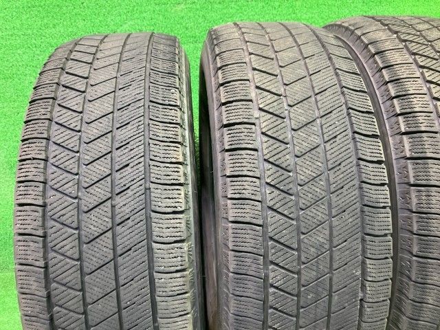 送料無料】BRIDGESTONE スタッドレス ブリヂストン ブリザックVRX3 215
