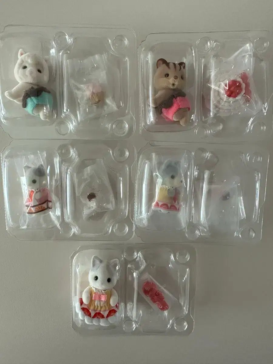 シルバニアファミリー ブラインド 赤ちゃんケーキ パーティー 5種 新品