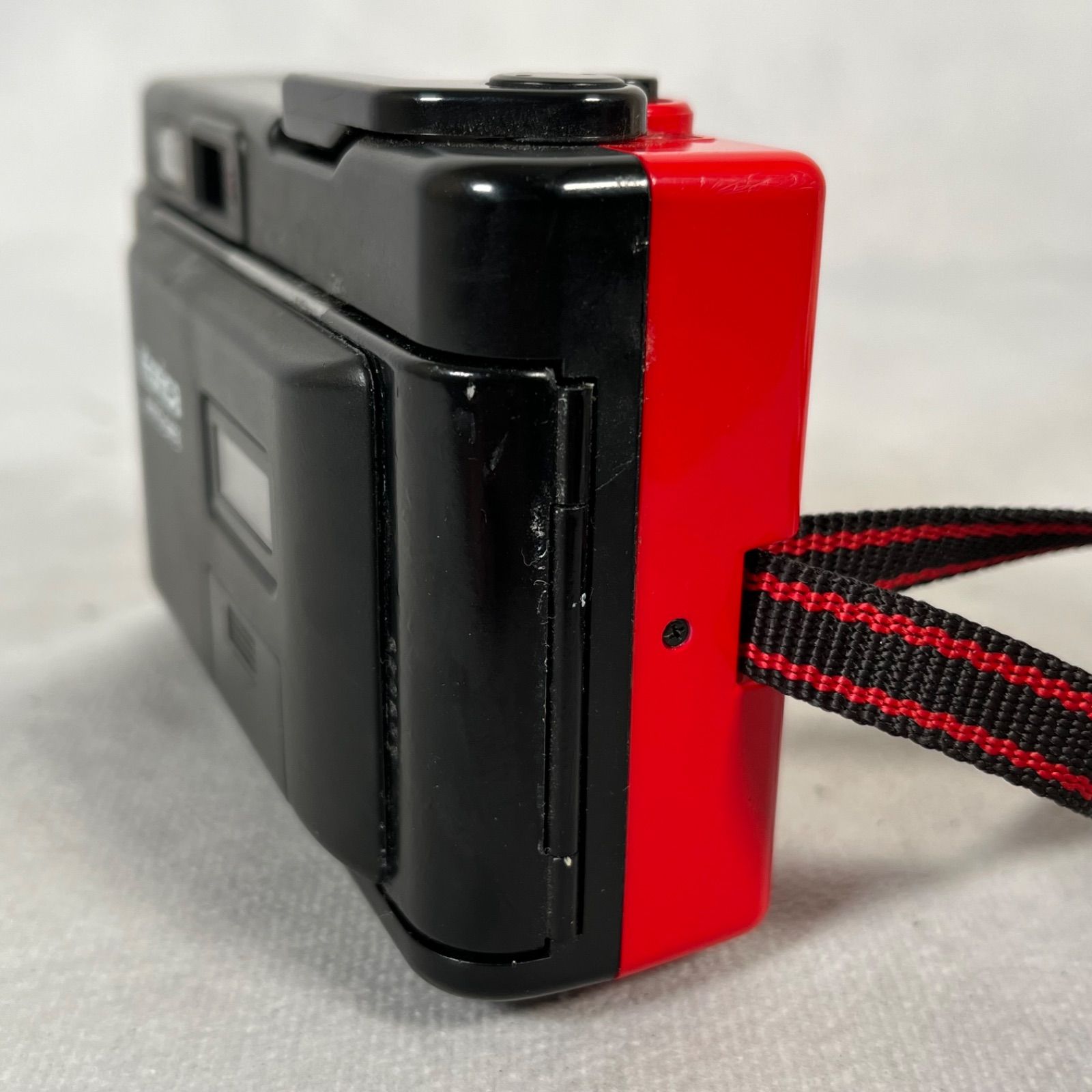 管T137】Konica コニカ EFJ レッド コンパクトフィルムカメラ 動作