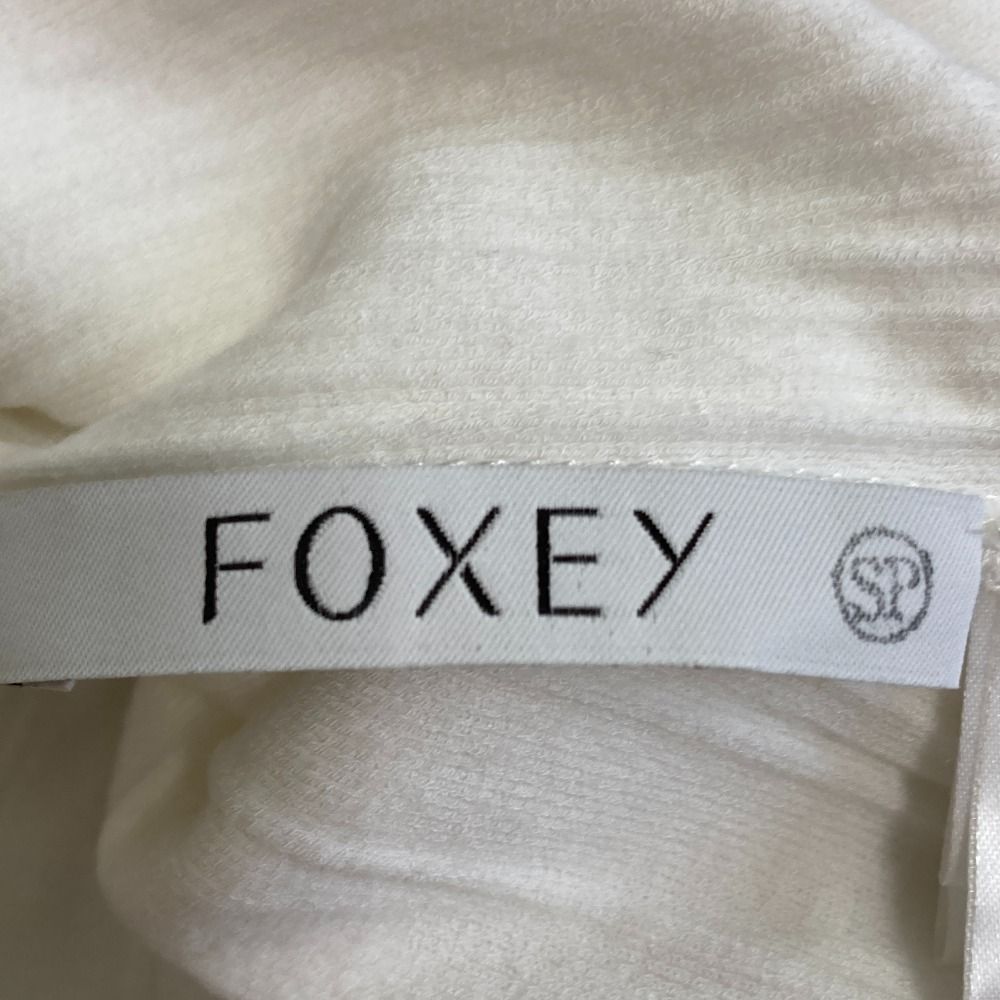 良品 FOXEY フォクシー Vネック ショートスリーブニット カットソー