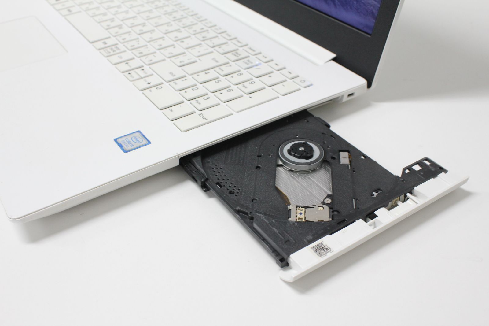 中古ノートPC】NEC〈LAVIE Direct〉第8世代Core i5/SSD256GB/メモリ8GB