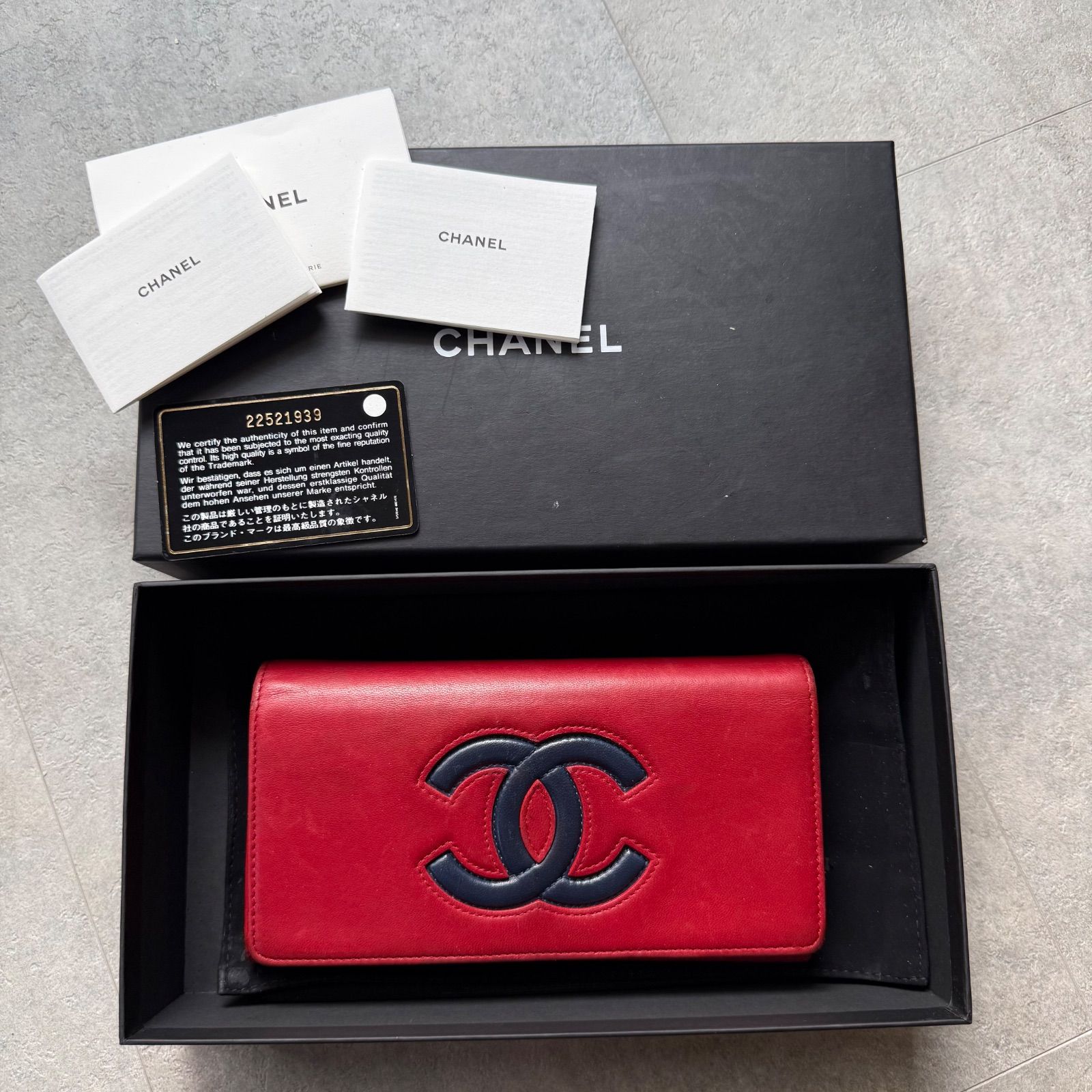 CHANEL シャネル ココマーク 長財布 レザー デカココ レッド 赤