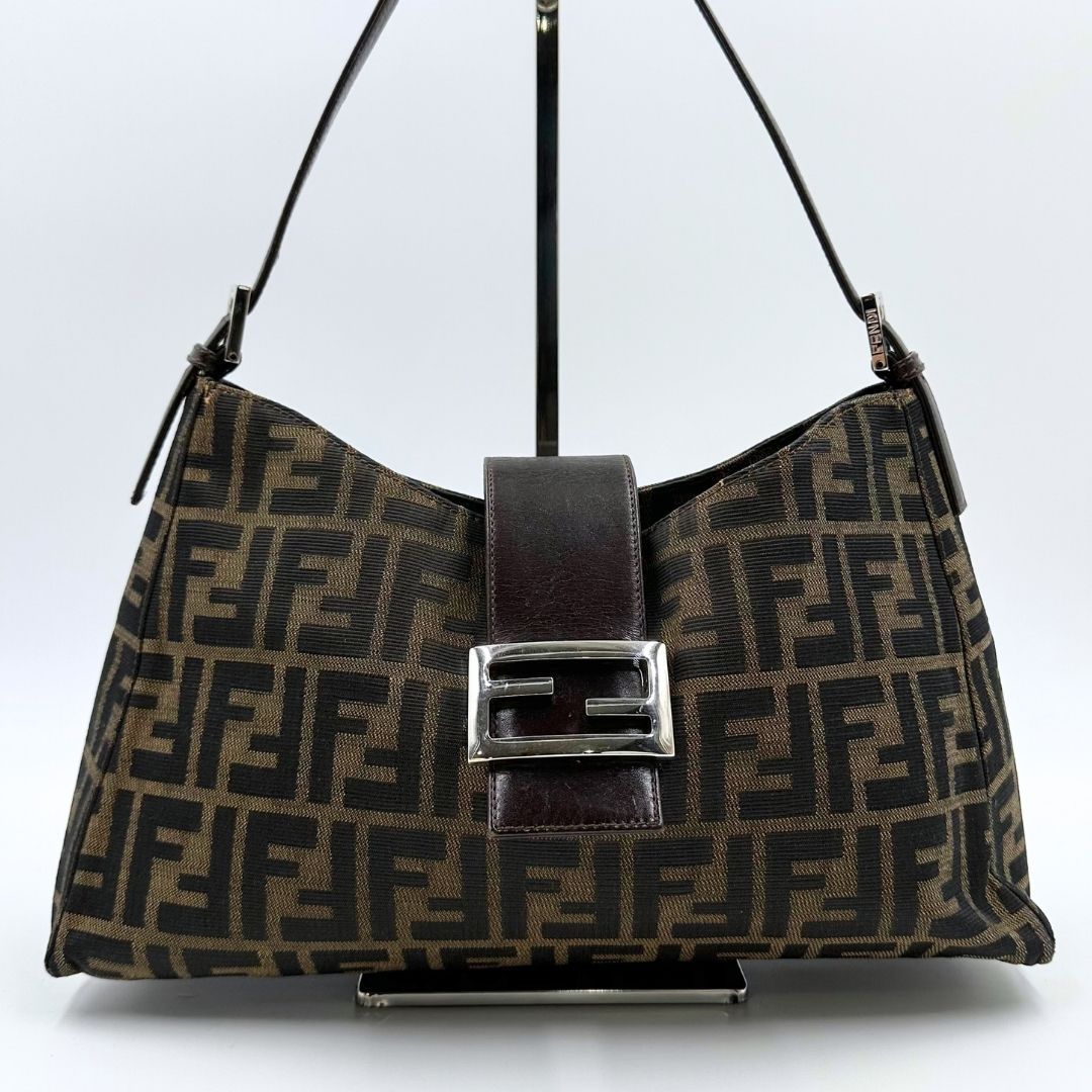美品】Fendi ズッカ マンマバケット ワンショルダーバッグ - メルカリ