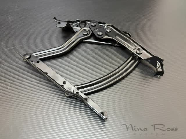63 64 シボレー インパラ フードヒンジ 右側 ボンネットヒンジ 新品