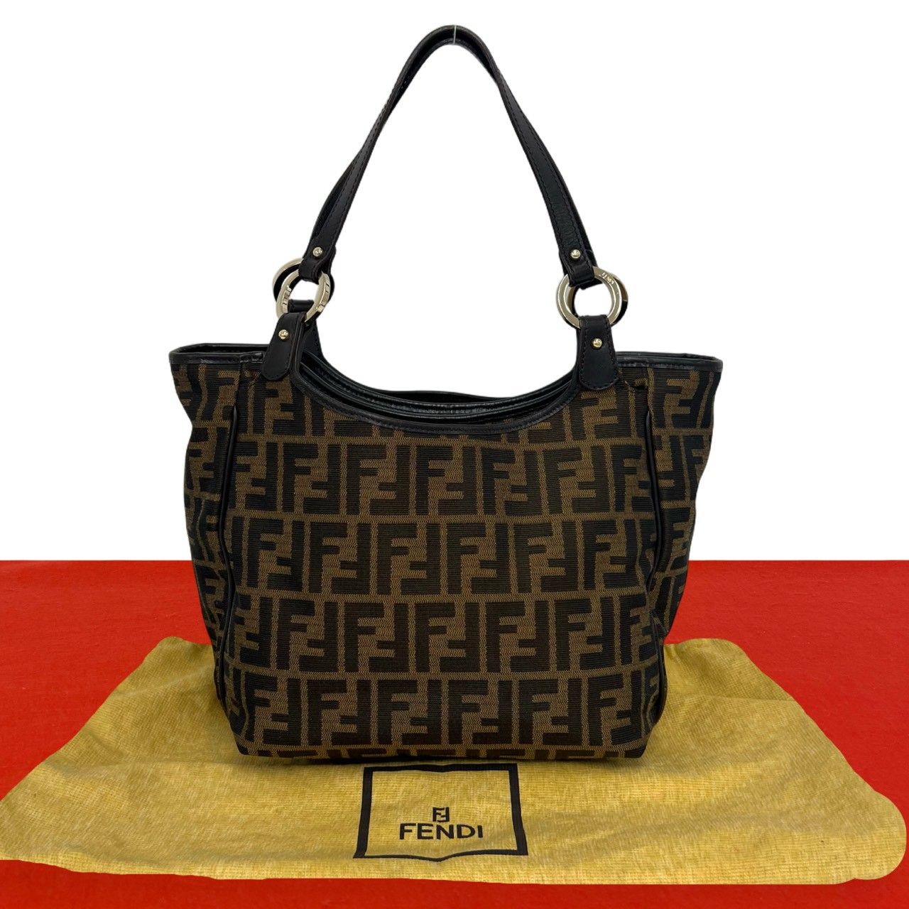 極 美品 保存袋付 FENDI フェンディ ヴィンテージ ズッカ FF 柄