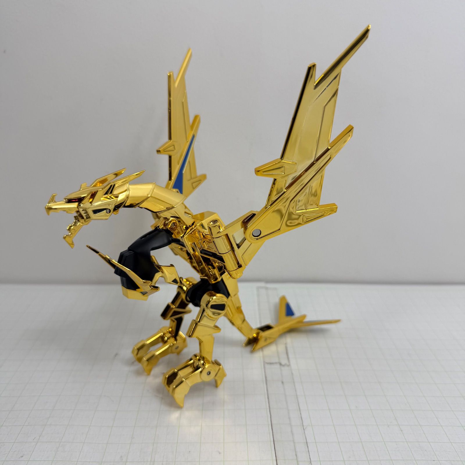 瀬戸店】ゴルドバーン Extra Gold Ver. 限定 THE合体 グリッドマン