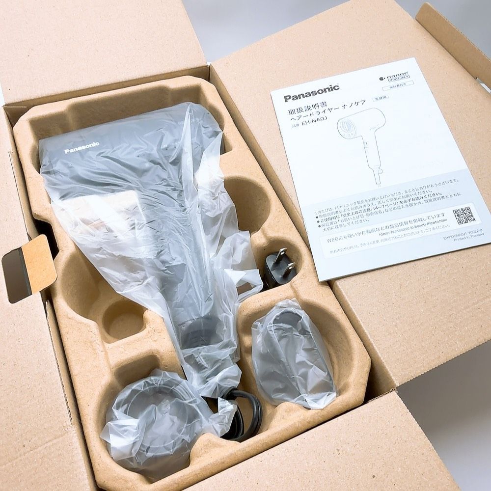 新品同様＊付属品完備》 Panasonic ナノケア ドライヤー EH-NA0J eh