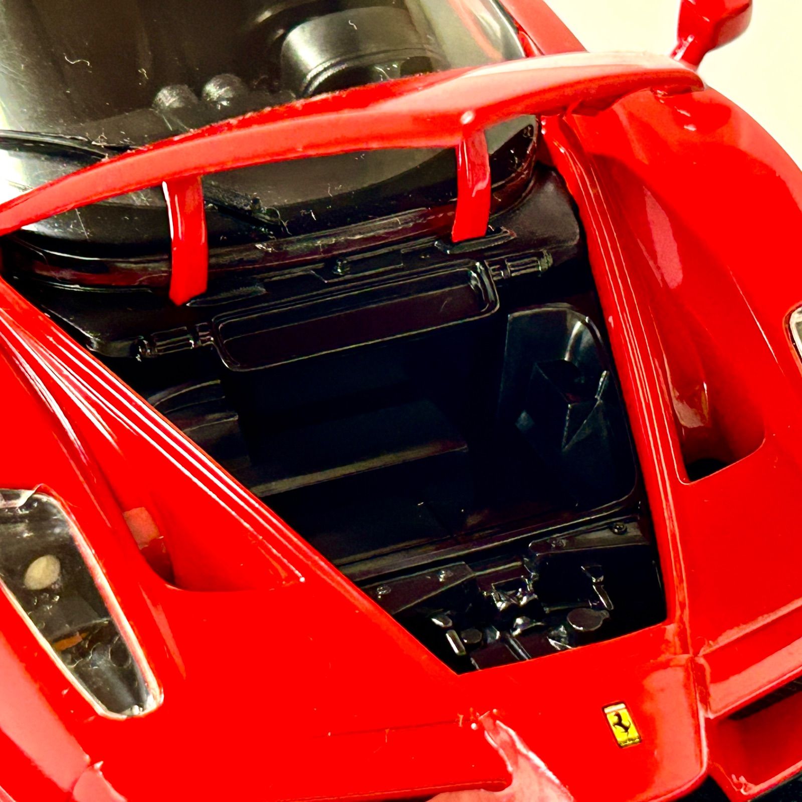 100% Hot Wheels Ferrari Enzo 1/18 56293 フェラーリ エンツォ 赤 箱