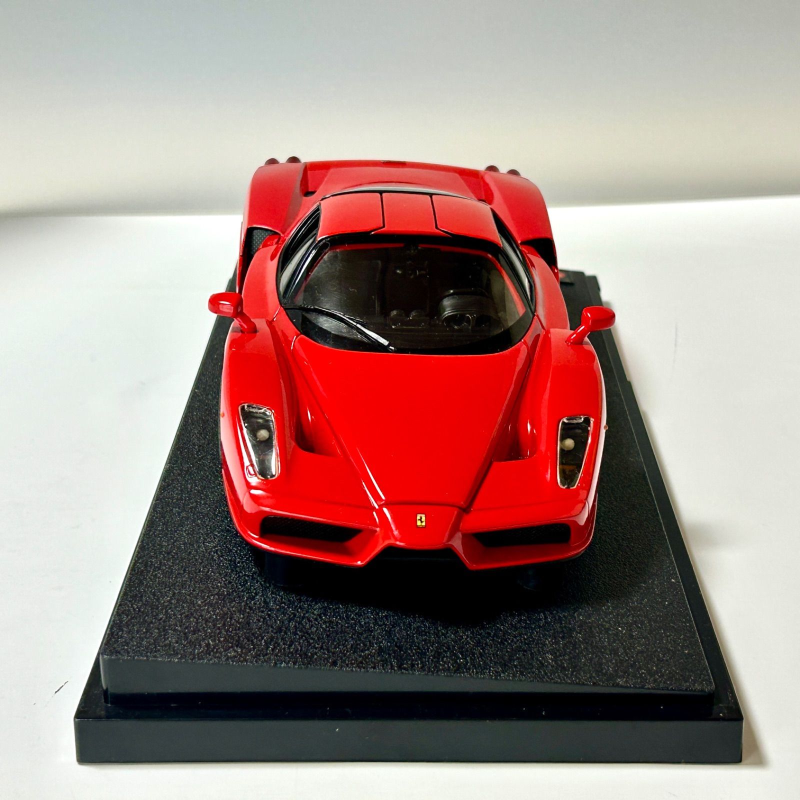 100% Hot Wheels Ferrari Enzo 1/18 56293 フェラーリ エンツォ 赤 箱