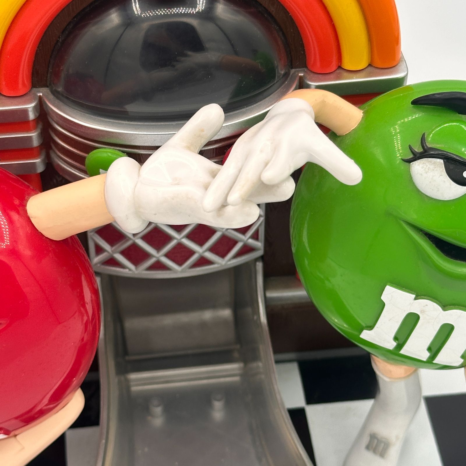M&M'S エムアンドエムズ ジュークボックス ディスペンサー レッド