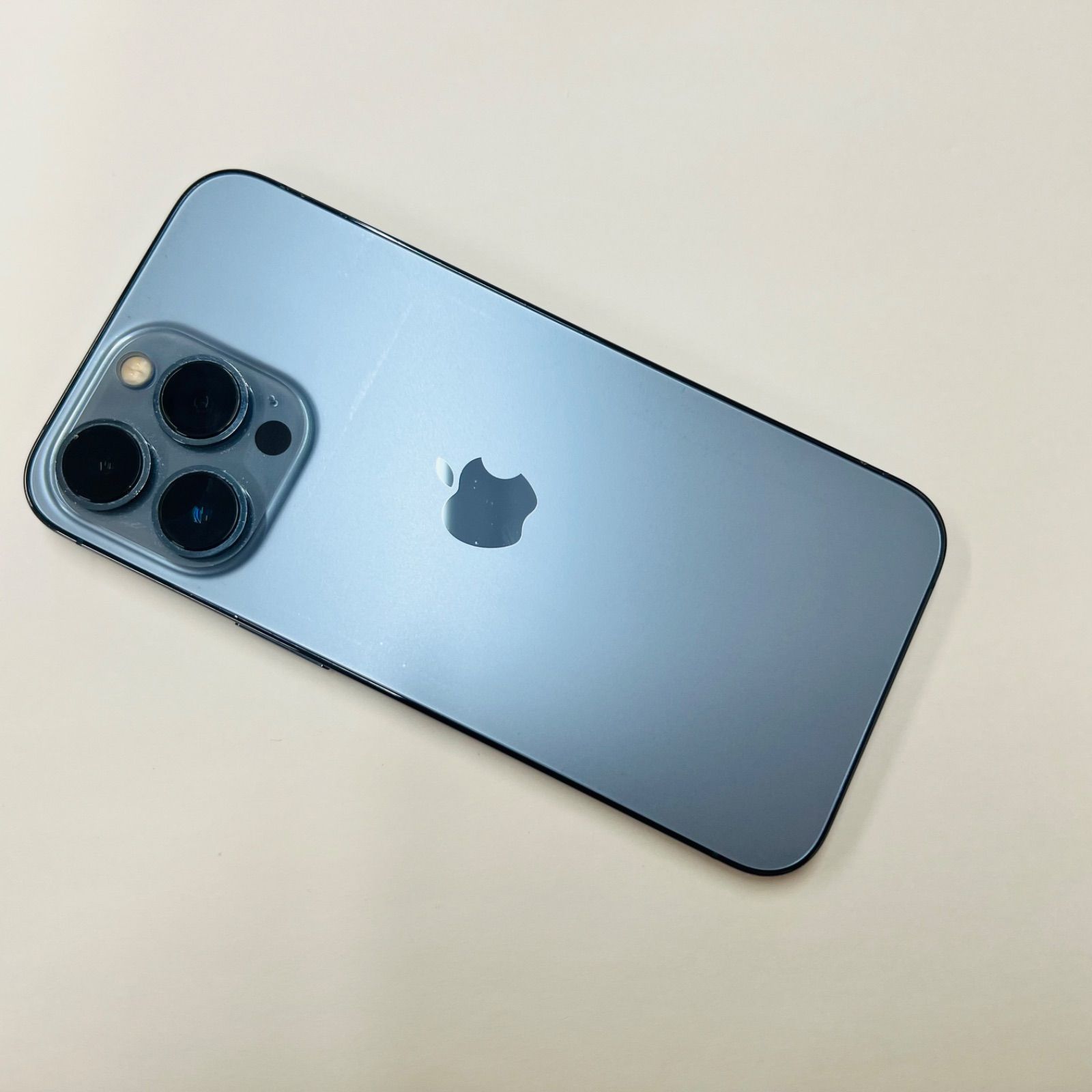Apple - 極上品iPhone11Pro256GBsimフリー電池100%支払済み安心判定○ iPhone 13 Pro 256GB SIMフリー【ジャンク】電池100% - メルカリ