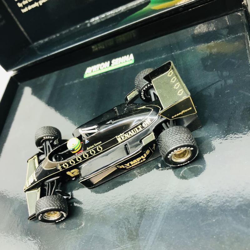中古】開封・箱イタミ)ミニチャンプス アイルトン・セナ LOTUS RENAULT