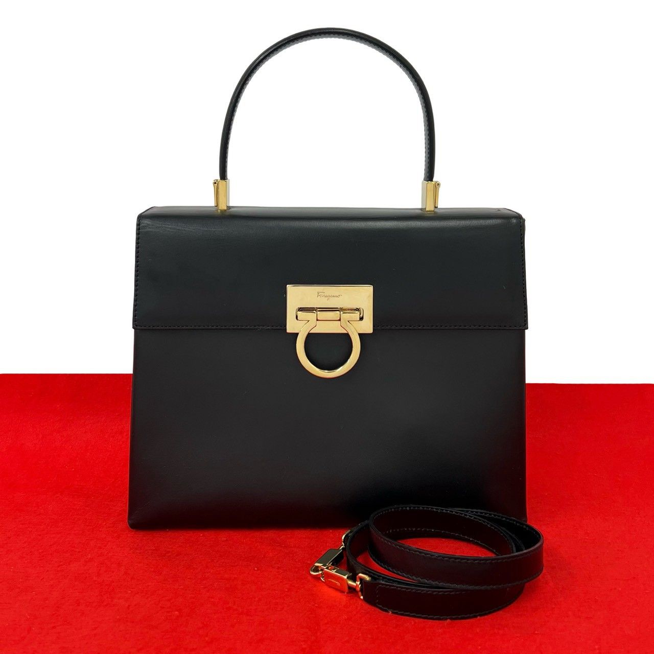 極 美品 Salvatore Ferragamo サルヴァトーレフェラガモ ガンチーニ