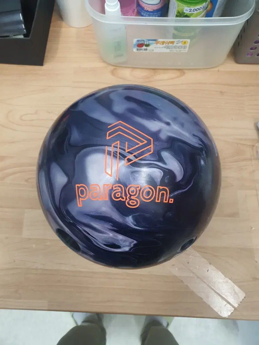 中古ボーリングボール 14p パラゴンシャドウ
