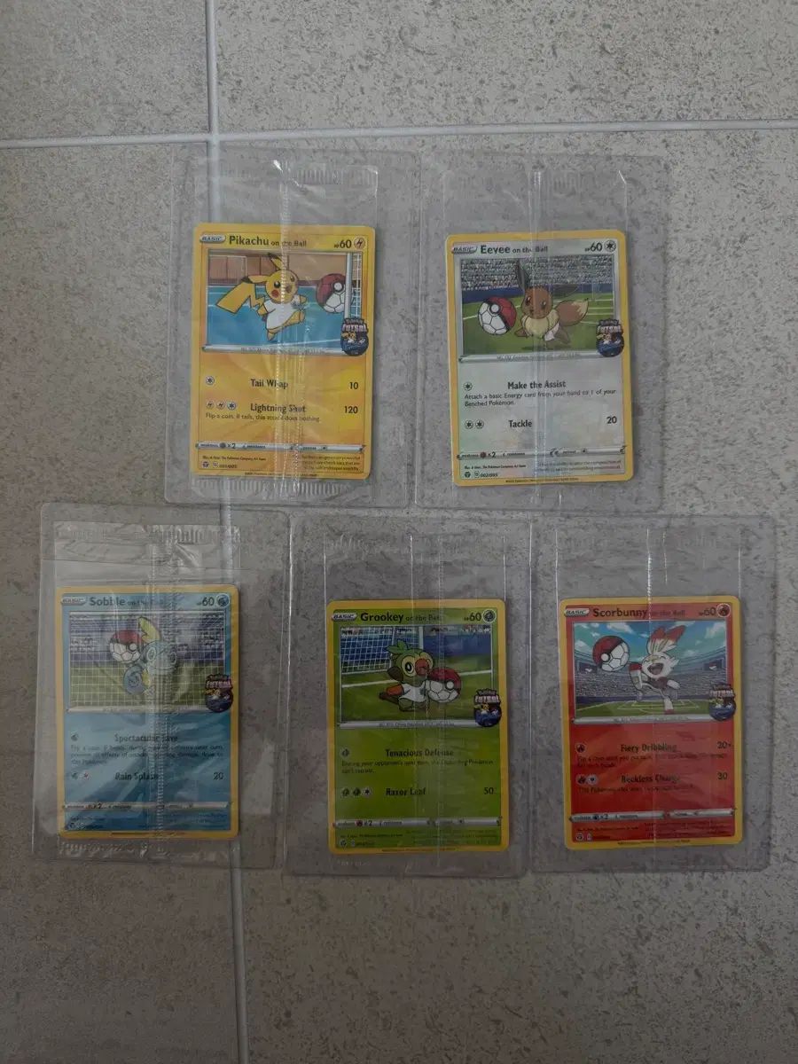 ポケモンカード フットボール 5種 SET (2020 ポケモン フットサル)