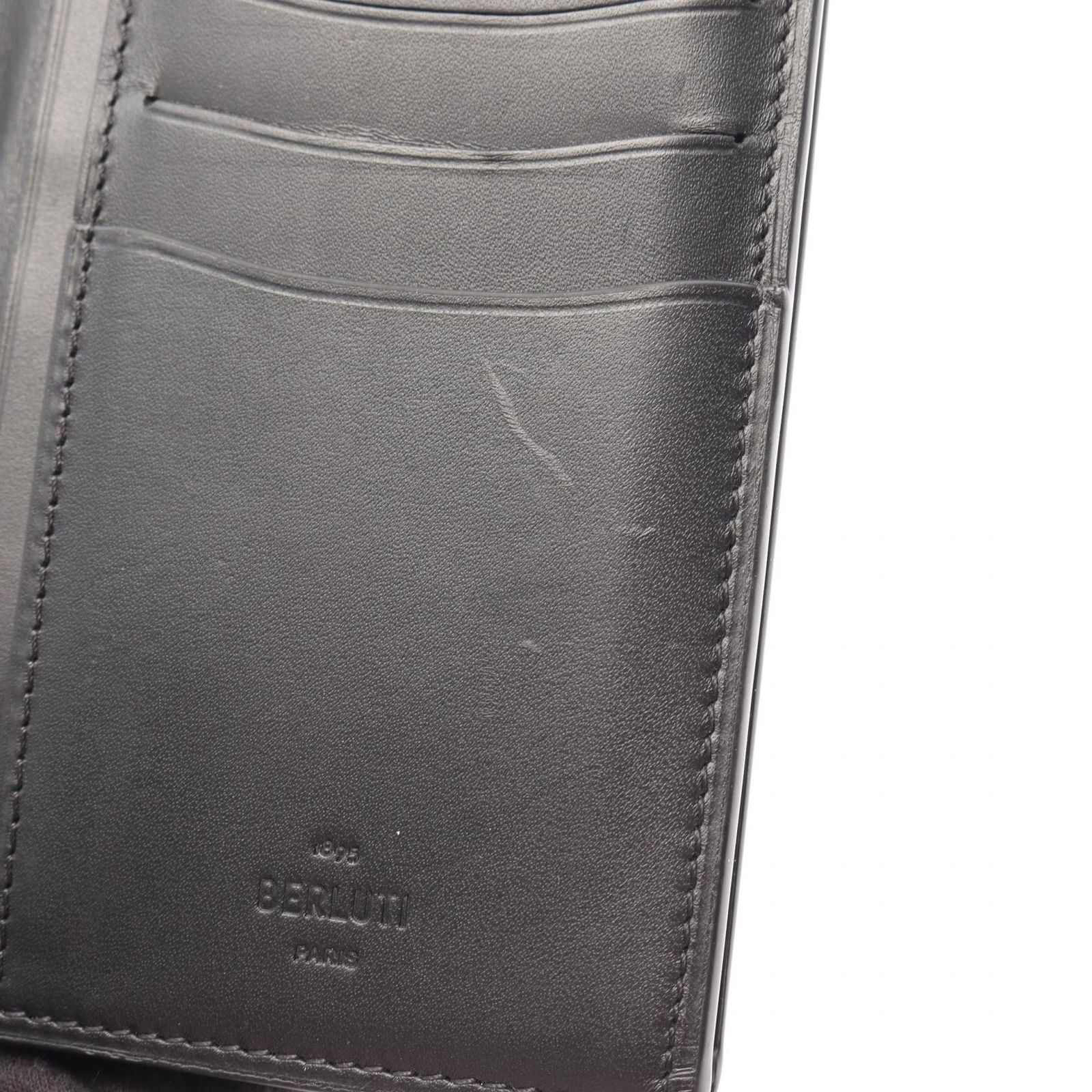 ベルルッティ Berluti 二つ折り長財布 カリグラフィ サンタル ブラック