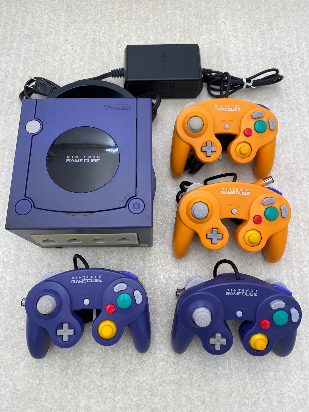 ゲームキューブ 本体　動作品　バイオレット　コントローラー4点