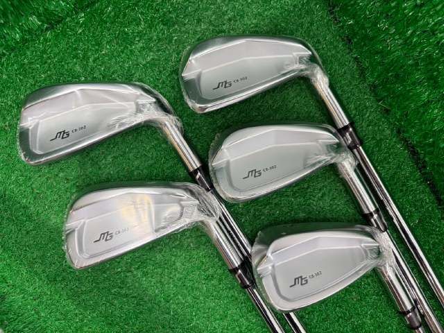 激安[073] アイアンセット 三浦技研 CB-302/N.S.PRO MODUS3 TOUR 105 5本セット/S/31■和歌山