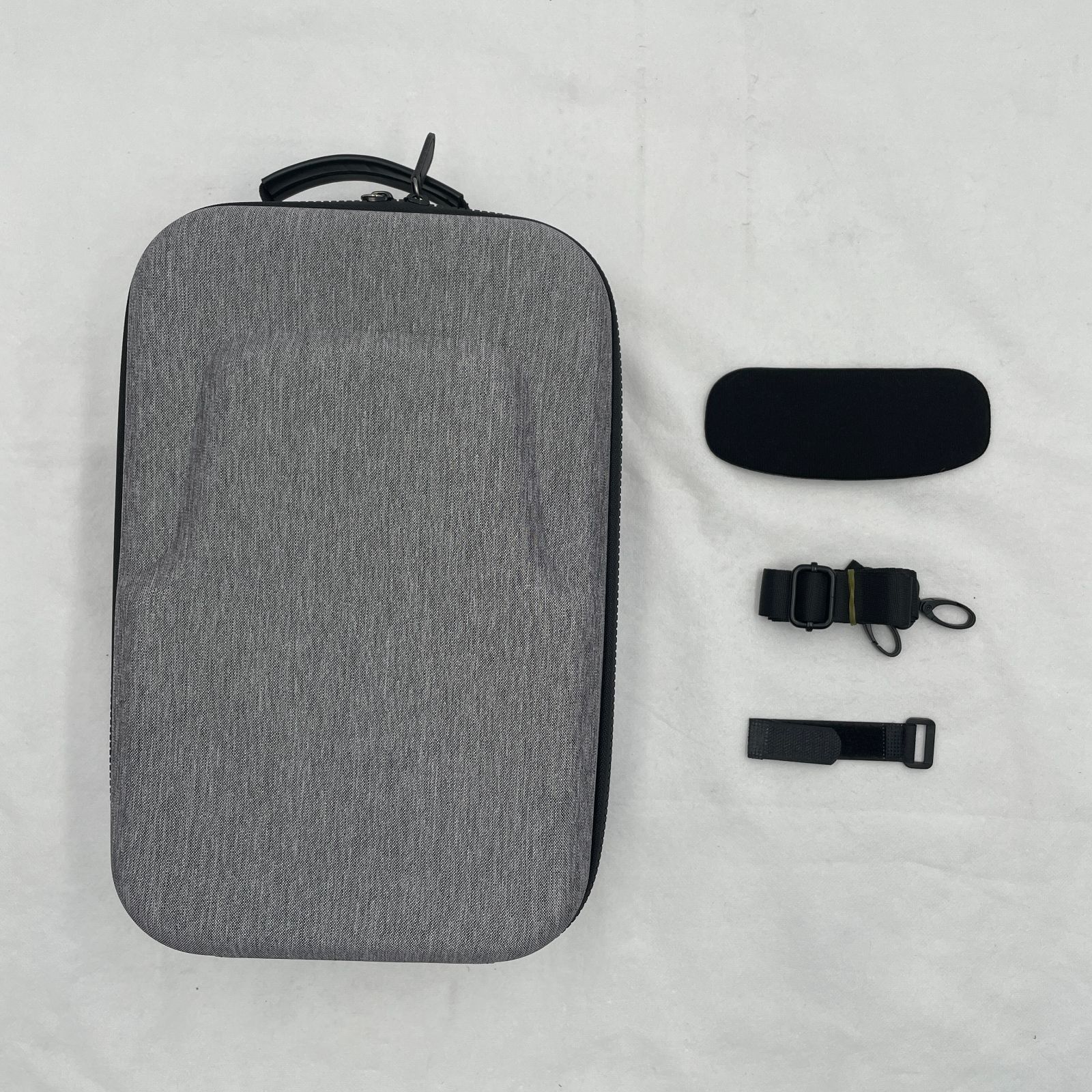美品！Oculus Quest 2用ケース(RM2321) - メルカリ