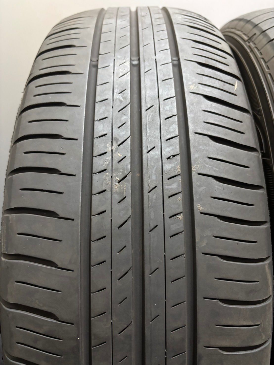 ★195/65R15 DUNLOP/ENASAVE EC300+ 25年製 夏タイヤ サマータイヤ 4本 ダンロップ エナセーブ ノア ヴォクシー プリウス (南2-M834)