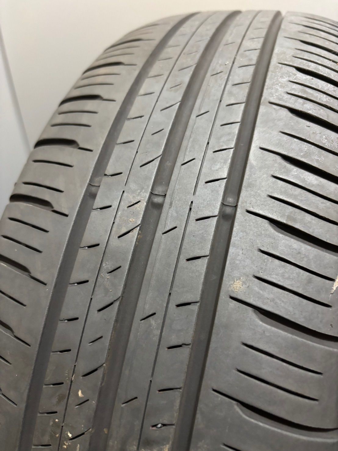 ★195/65R15 DUNLOP/ENASAVE EC300+ 25年製 夏タイヤ サマータイヤ 4本 ダンロップ エナセーブ ノア ヴォクシー プリウス (南2-M834)