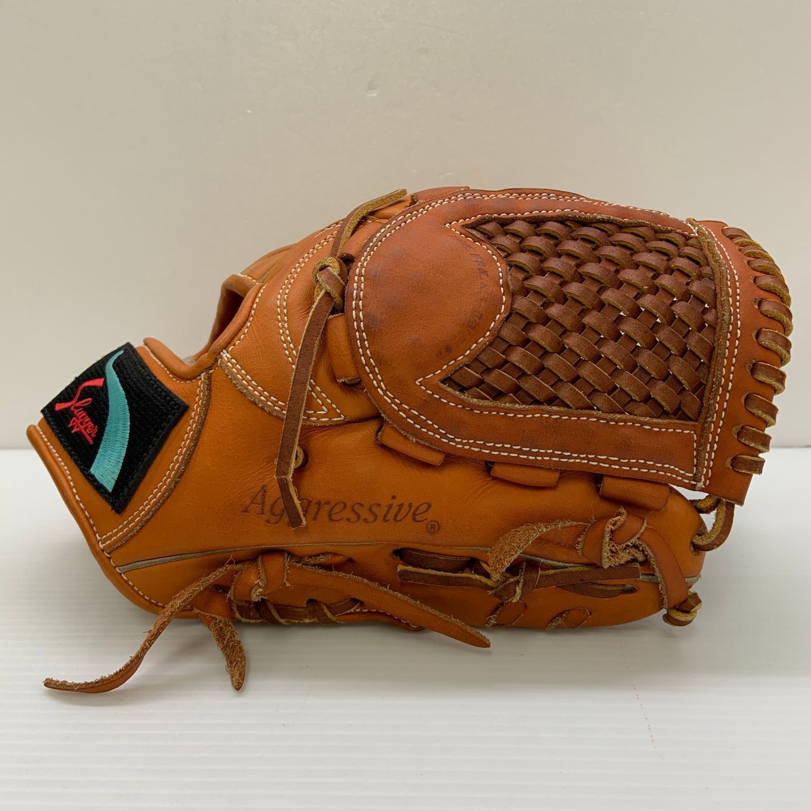 久保田スラッガー - 中古品 久保田スラッガー KUBOTA SLUGGER 軟式 内野手用グローブ KSN-24MS 5572 久保田スラッガー KUBOTA SLUGGER KSN-24MS 江頭重利 90歳記念限定