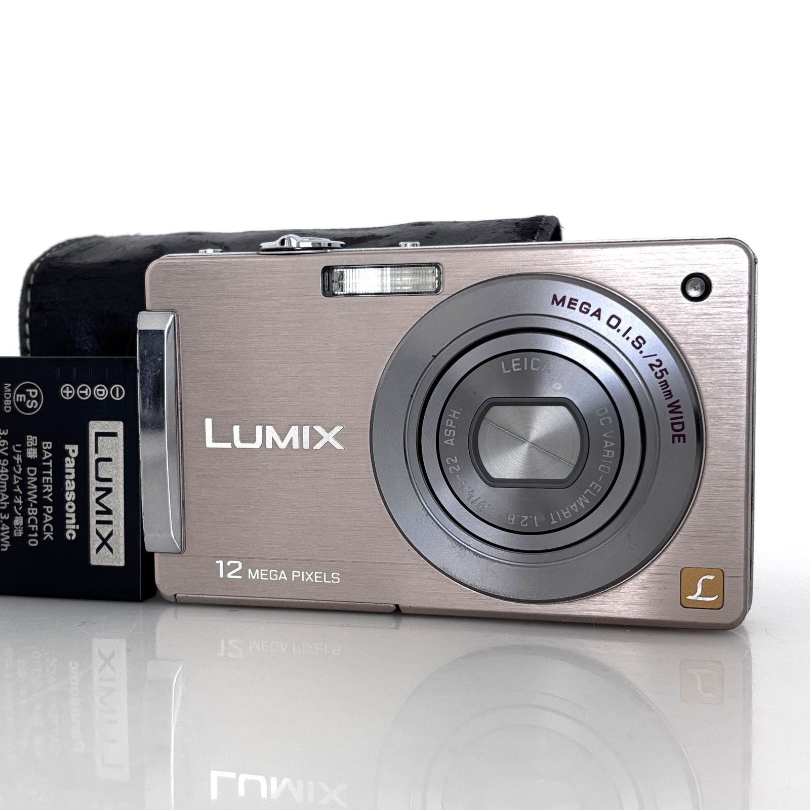 Panasonic DMC-FX550 LUMIX コンパクトデジタルカメラ カメラ、光学機器 B□□Panasonic パナソニック DMC-FX550 コンパクト