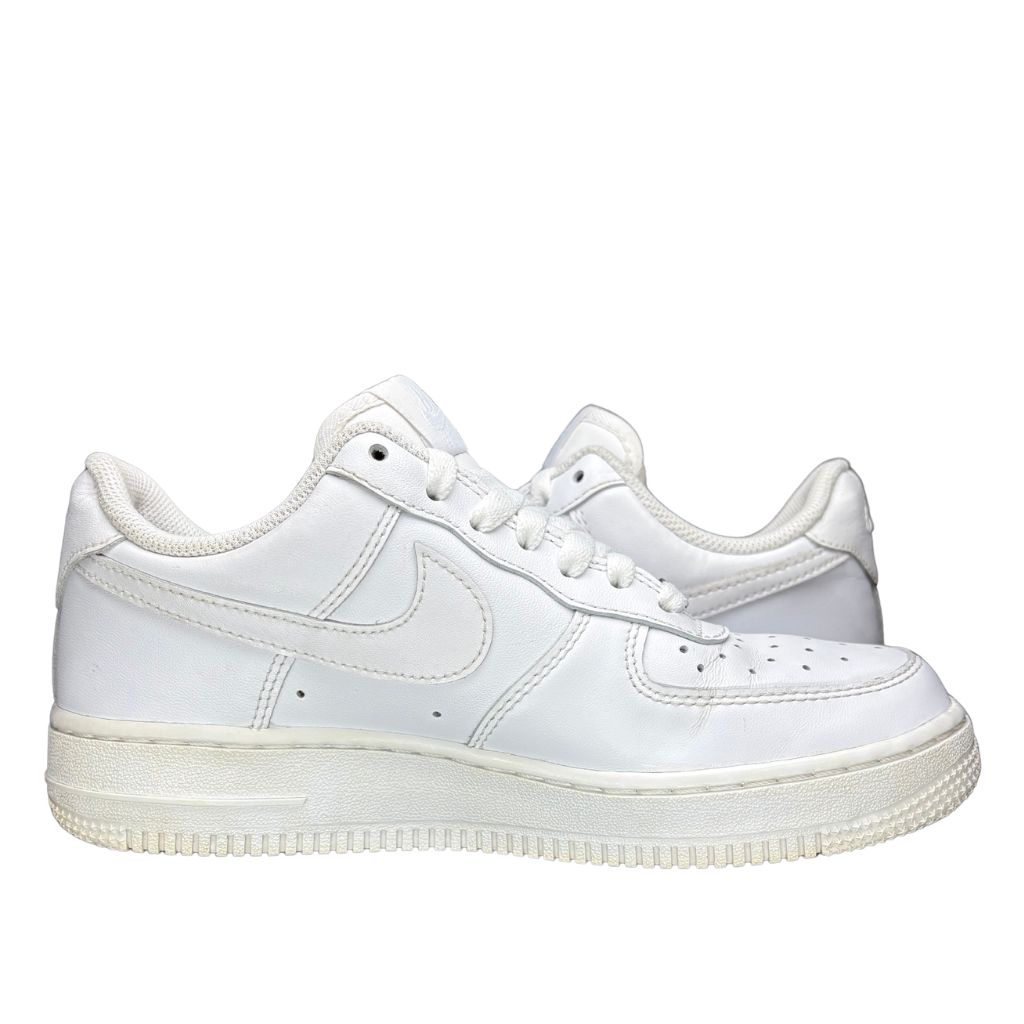 人気 定番 NIKE AIR FORCE 1 07 LOW エア フォース 1 ロー カット
