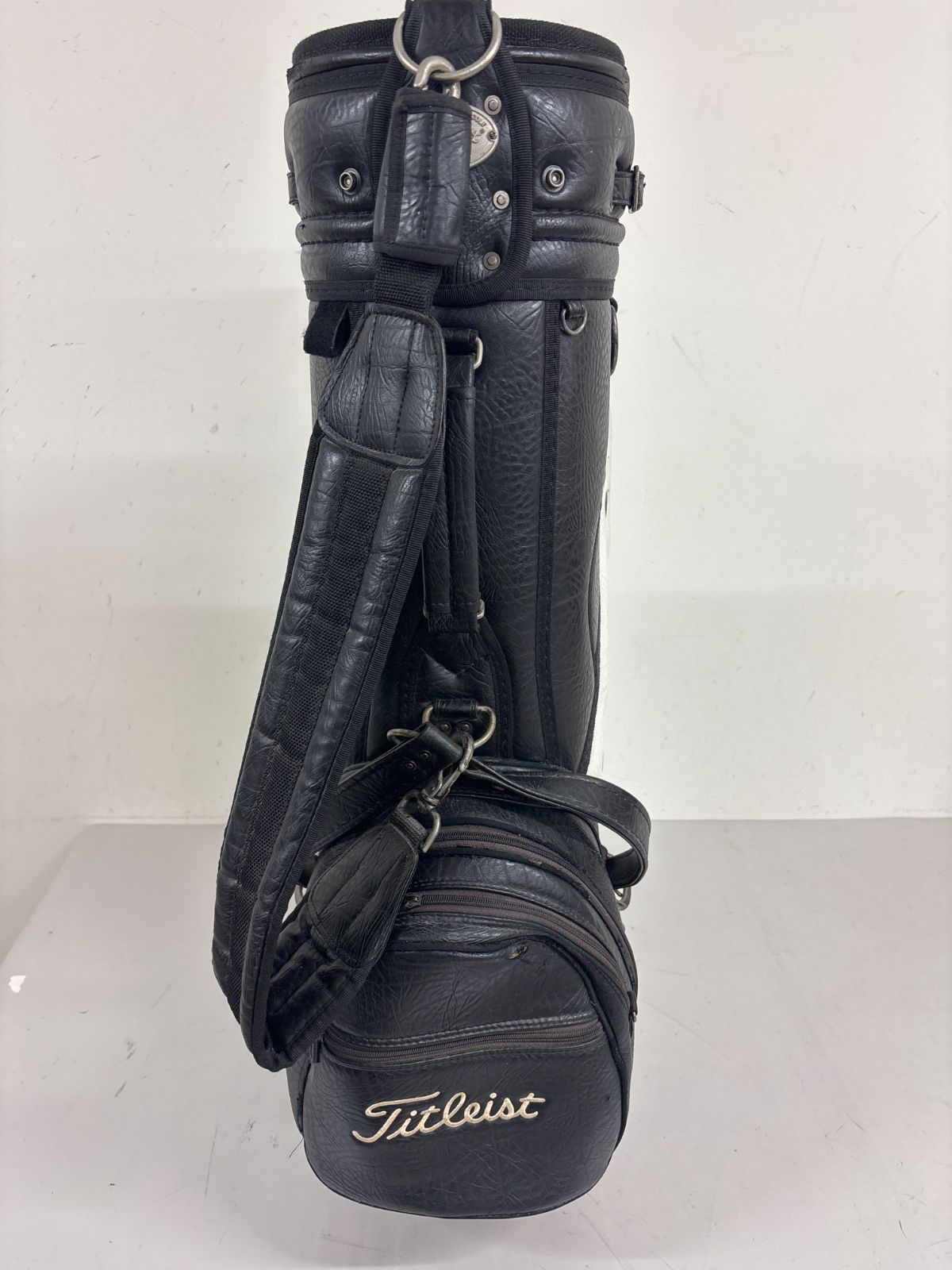 Titleist キャディバッグ ブラック フード無し 訳あり 送料無料【訳あり】Titleist タイトリスト キャディバッグ ブラック