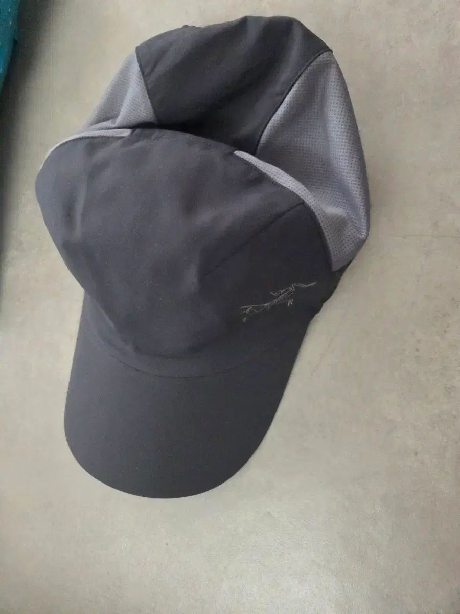 ARC'TERYX アークテリクス グレー メッシュキャップ S/M