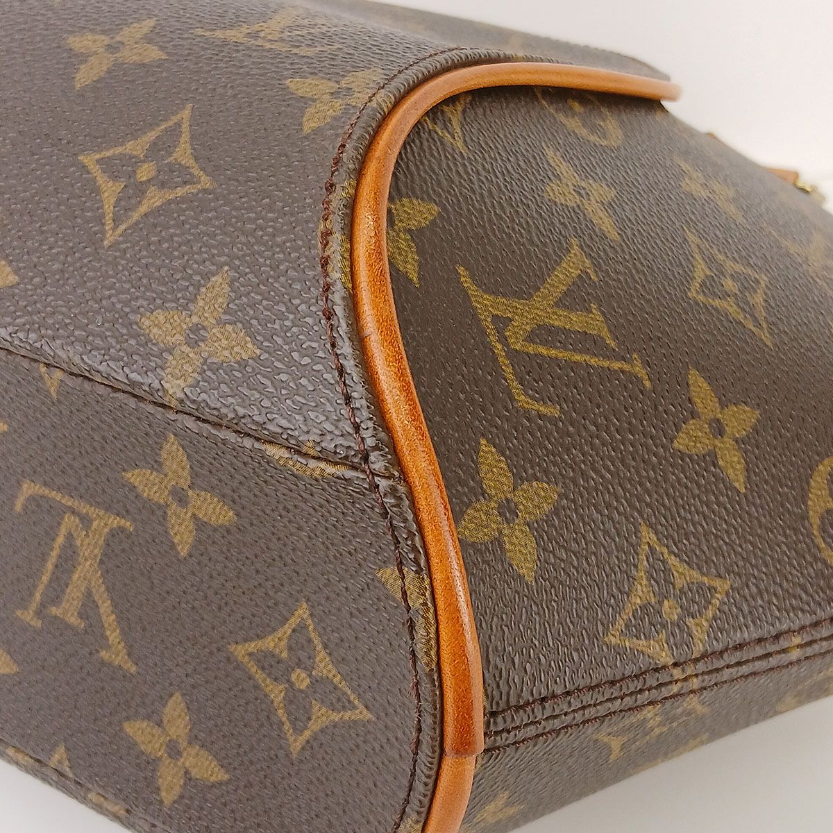 LOUIS VUITTON ルイ・ヴィトン モノグラム エリプス PM ハンドバッグ