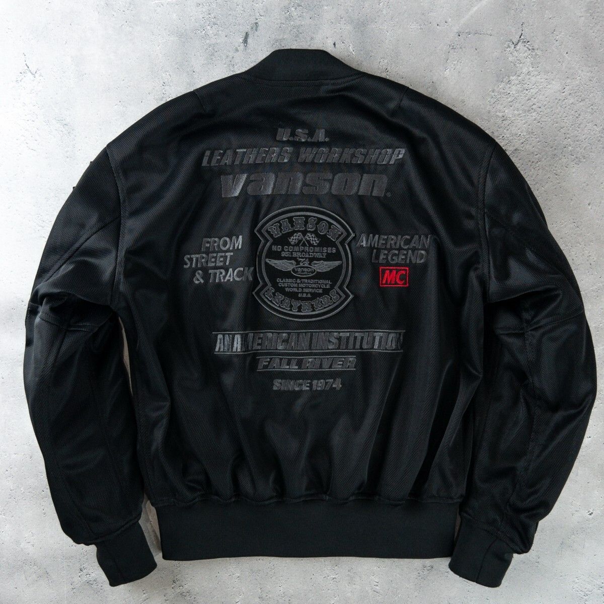 美品 VANSON バンソン プロテクター付き 限定モデル MA-1 メッシュ