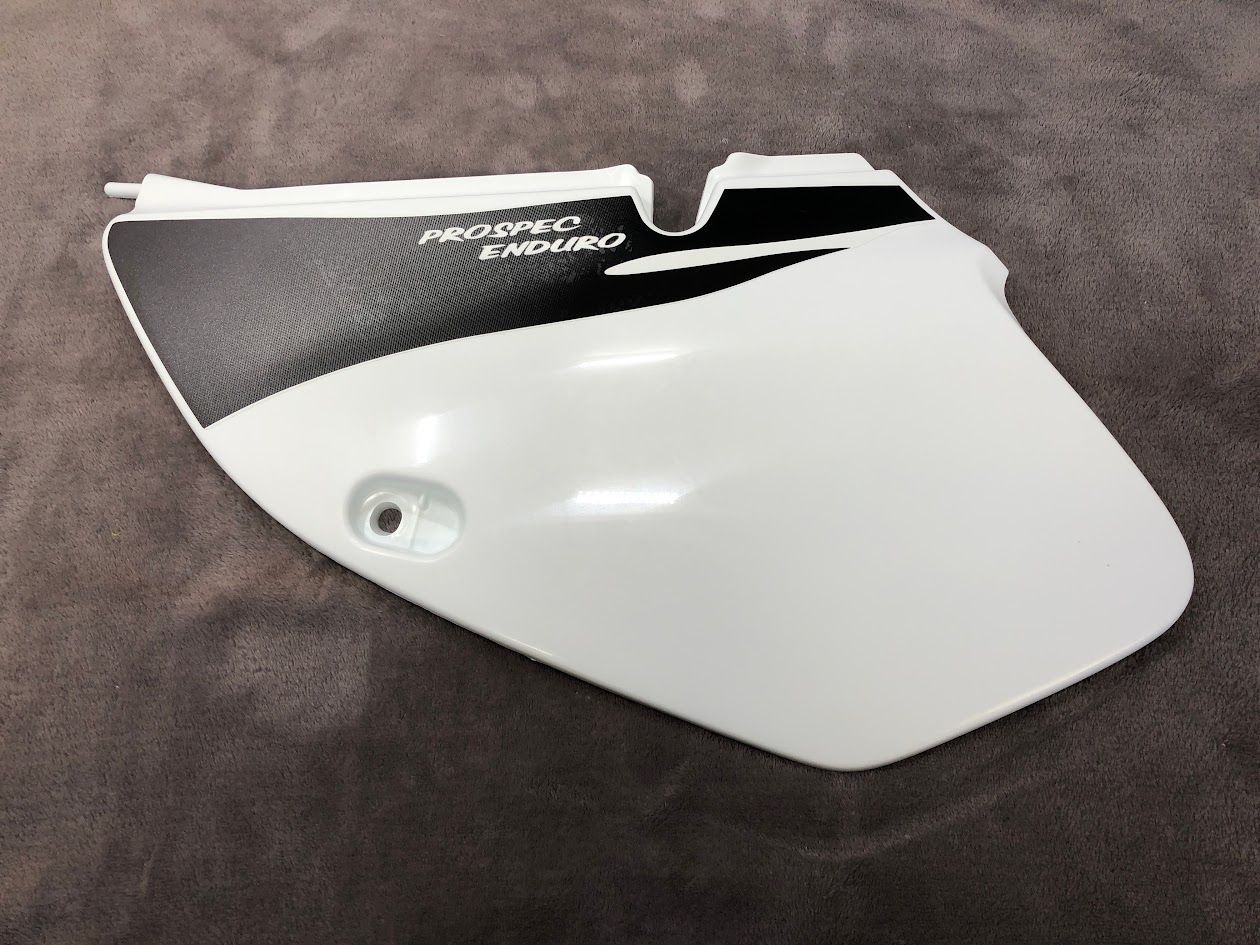 ホンダ 純正 CRM250AR サイドカバー 純正左 83600-KAEJ-7400