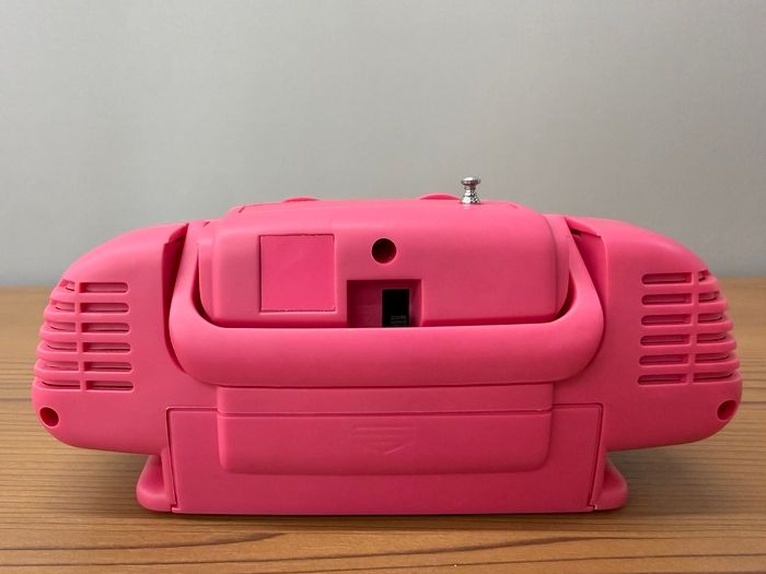 1997年 レトロ サンリオ ハローキティ AM/FM ミニポータブルラジオ