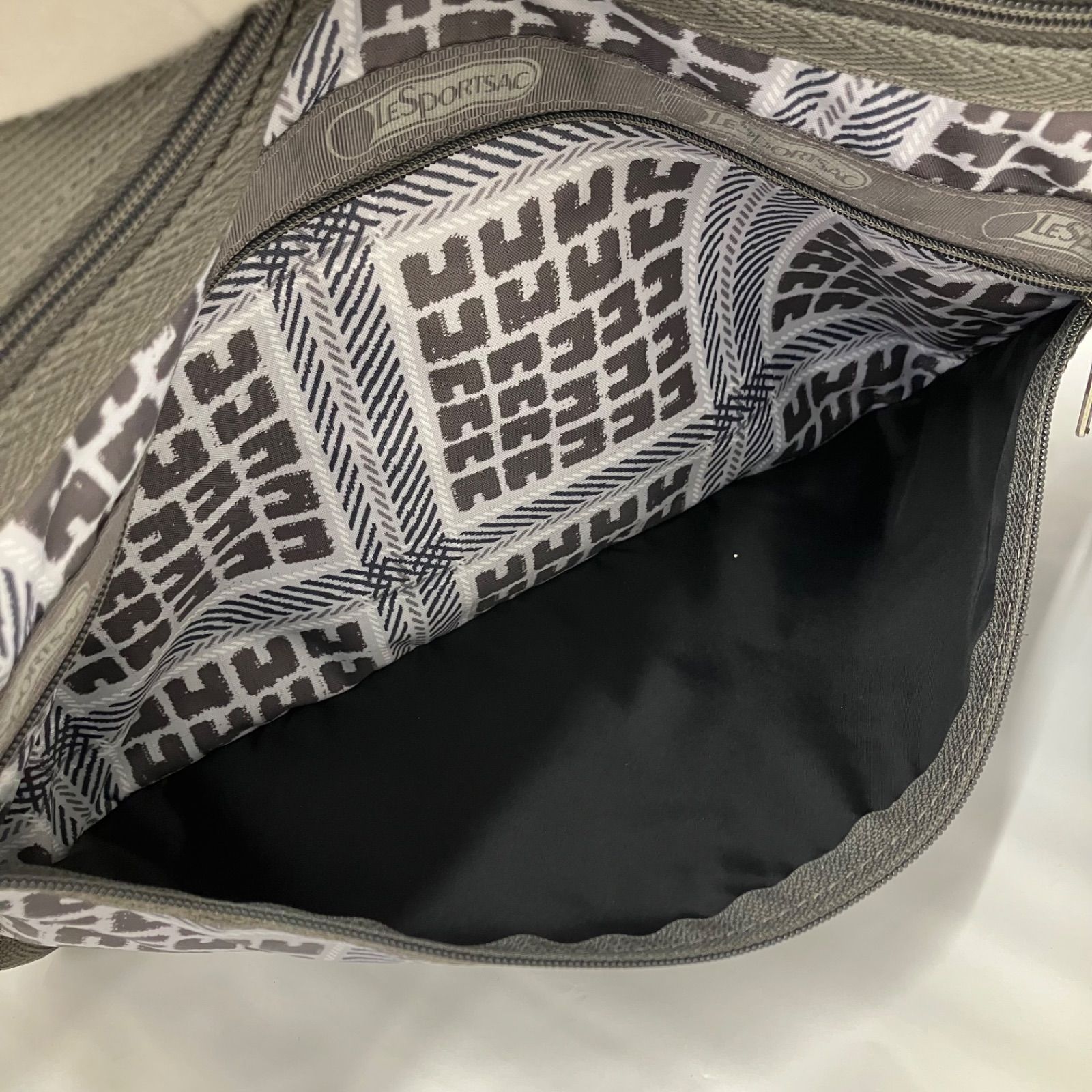 6429 【美品】 LeSportsac レスポートサック ショルダーバッグ 