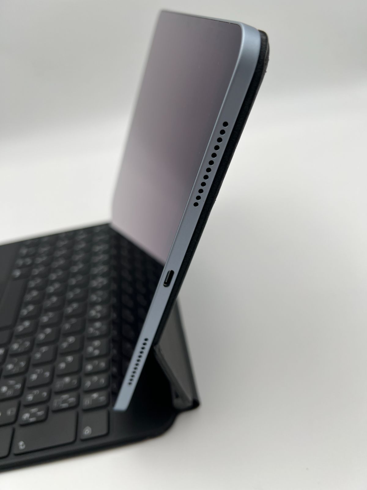 中古】iPad Air 4 64GB スカイブルー+キーボード - メルカリ