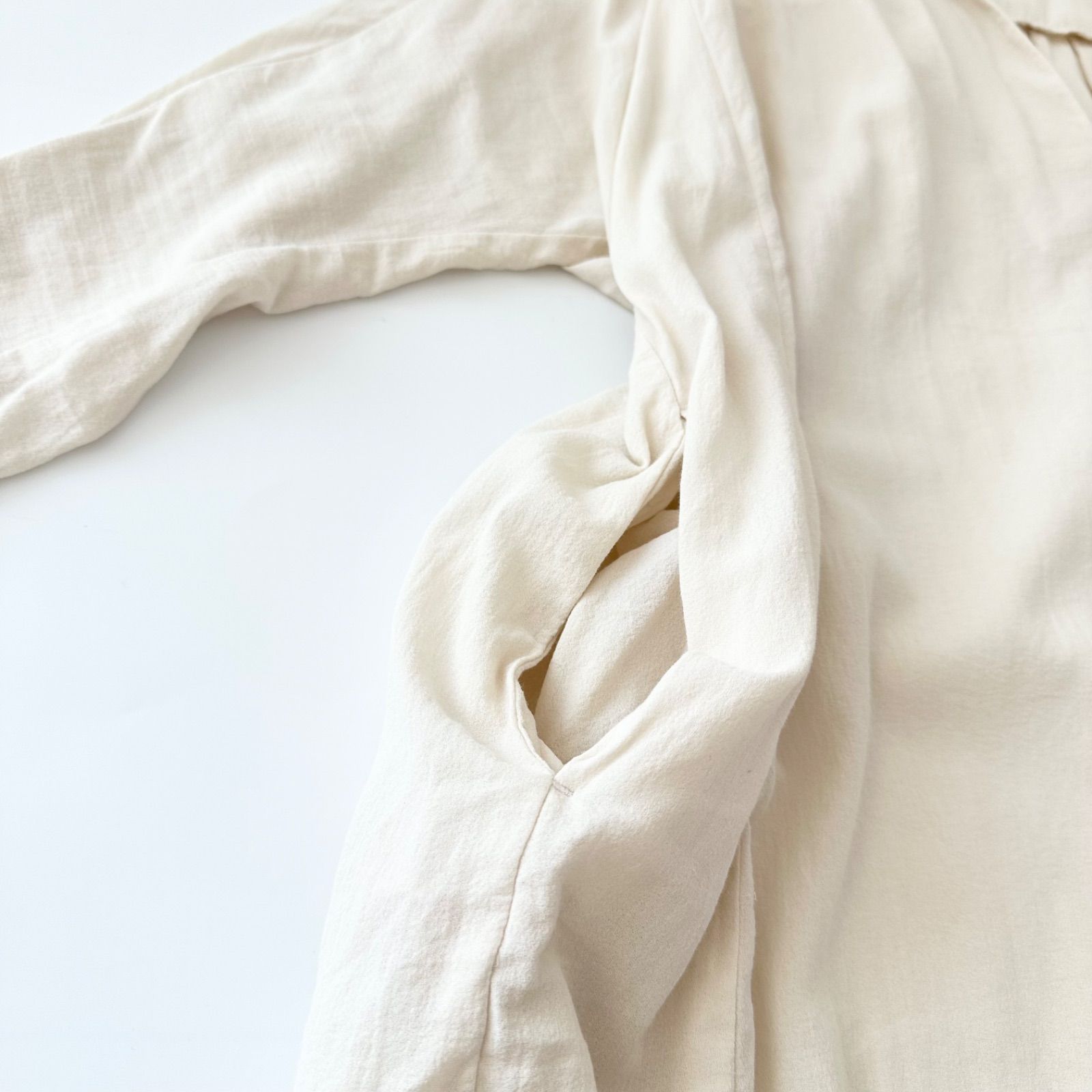 エヴァムエヴァ evam eva cotton tuck one-piece 2025年モデル