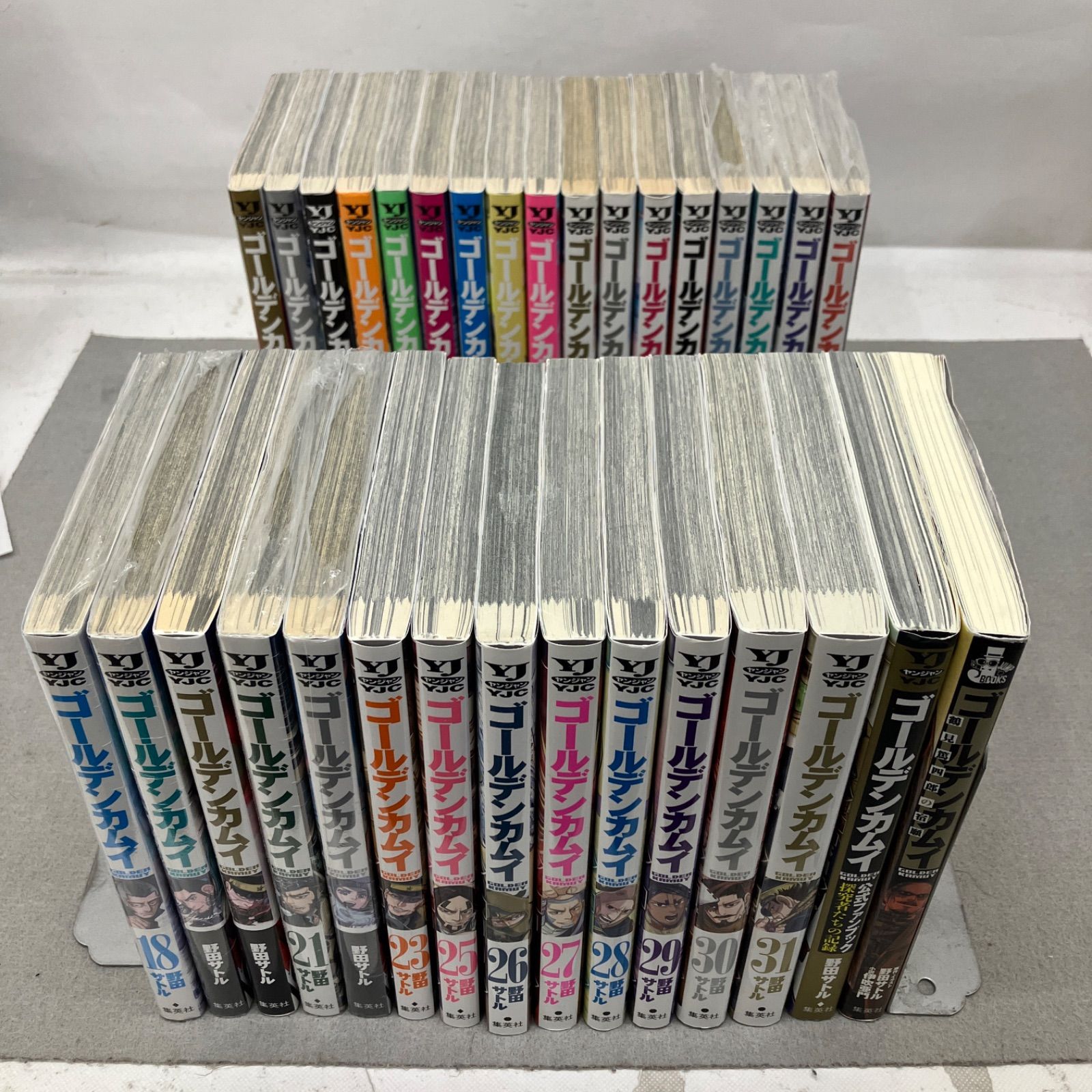 ゴールデンカムイ 全31巻＋関連本2冊 （24巻欠品）PA7063 f003 - メルカリ