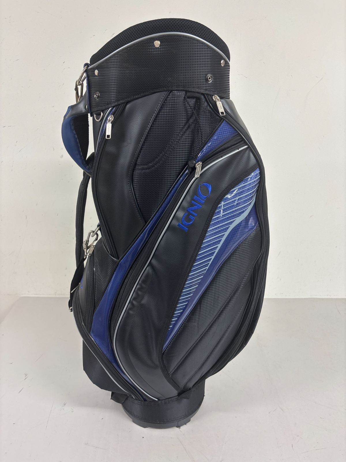送料無料【フード欠品】IGNIO イグニオ キャディバッグ ゴルフバッグ