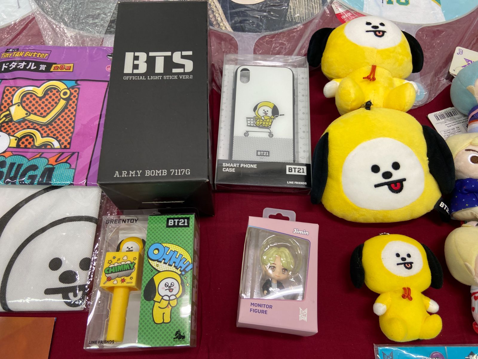カメ】 BTS テテ テヒョン 多め うちわ アミボム ぬいぐるみ 他 大量